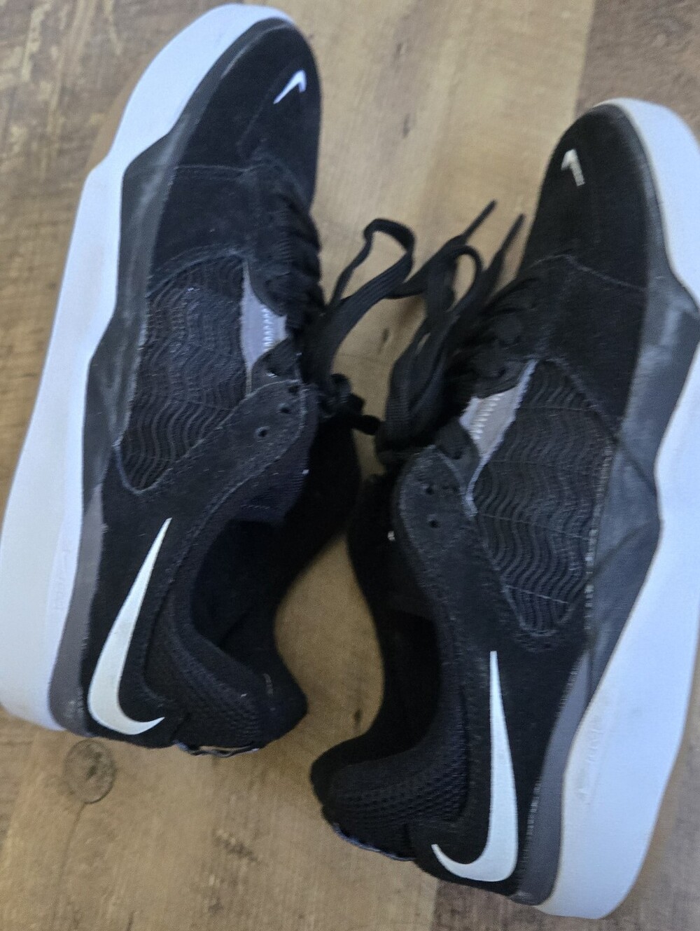 Nike Sb Ishod Wair Mens Size 6 Black And White Sneakers - Picture 7 of 12